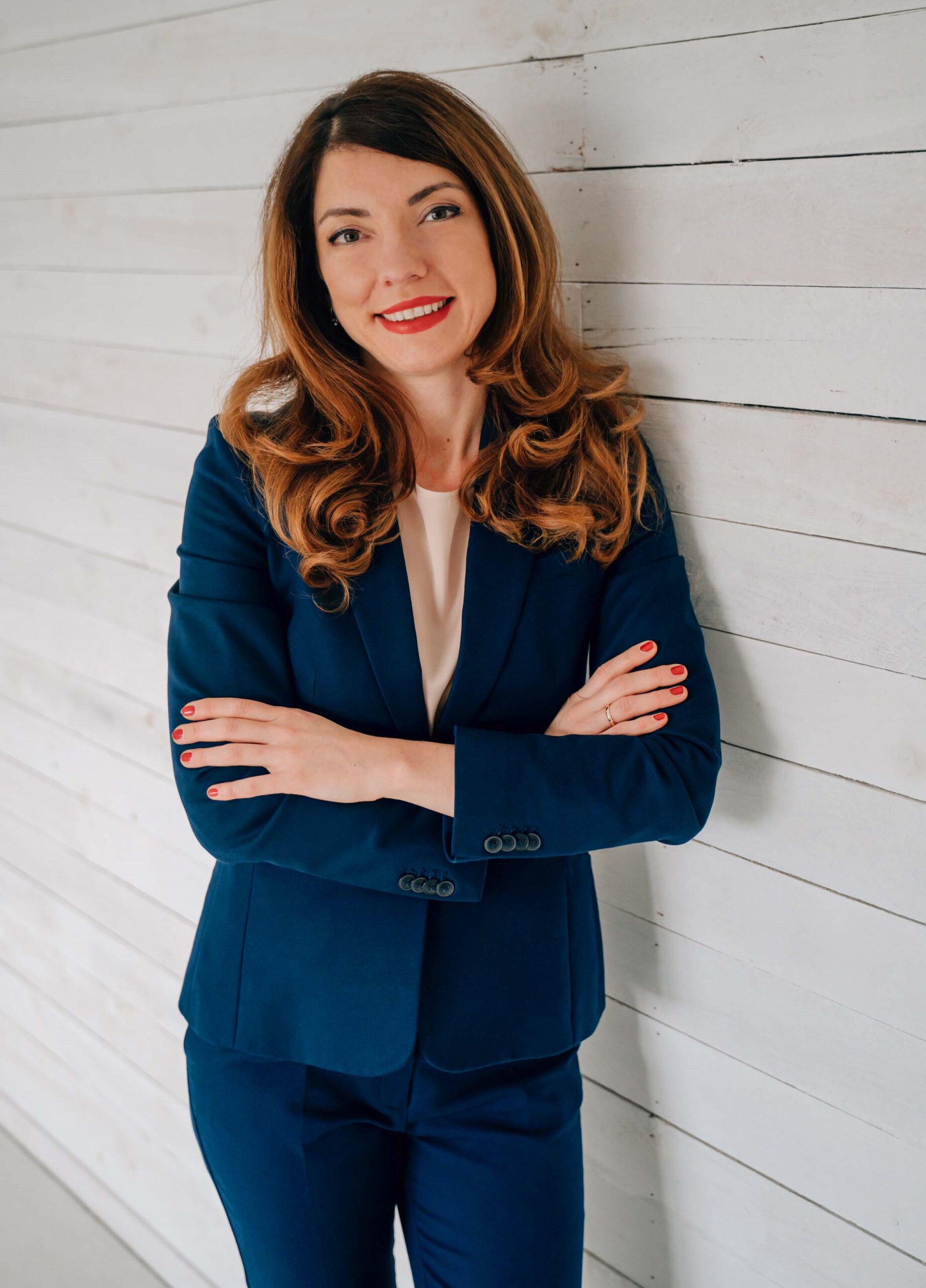 ESFin - Elina Satschek